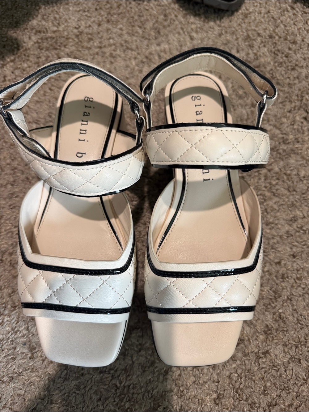 Gianni Bini platform sandals
